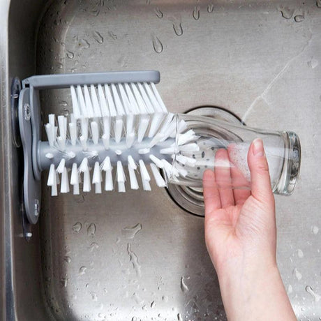 Suction Scrubber - Epic Kitchen Finds